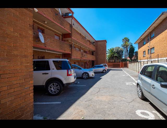 2 BEDROOM APARTMENT RENTED IN HADDON